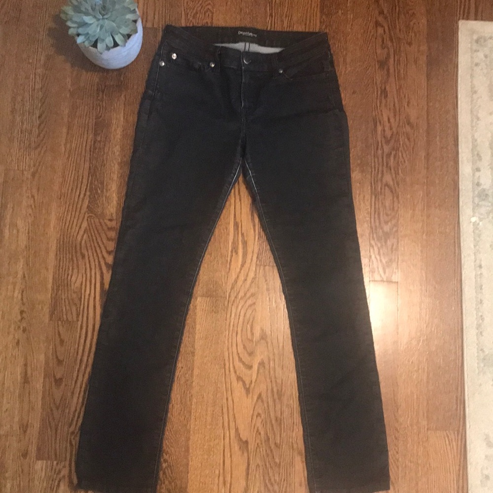 Muted Black David Kahn Nikki Ankle Jean